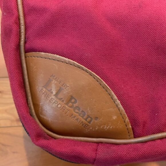 Vintage LL Bean Freeport Maine Maroon Leather / Canvas Travel Bag - Picture 9 of 11